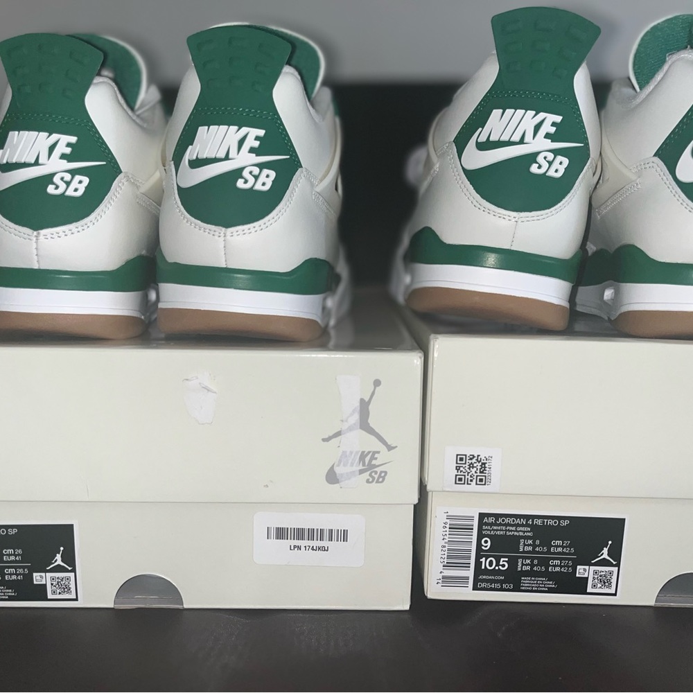 Nike Jordan Retro 4 x NIKE SB| 100% Authentic Size 8